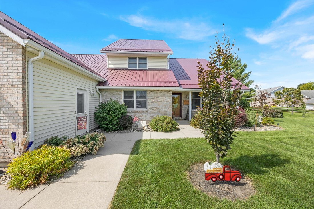 House in Huntsville, Ohio, United States 4 - 18878973