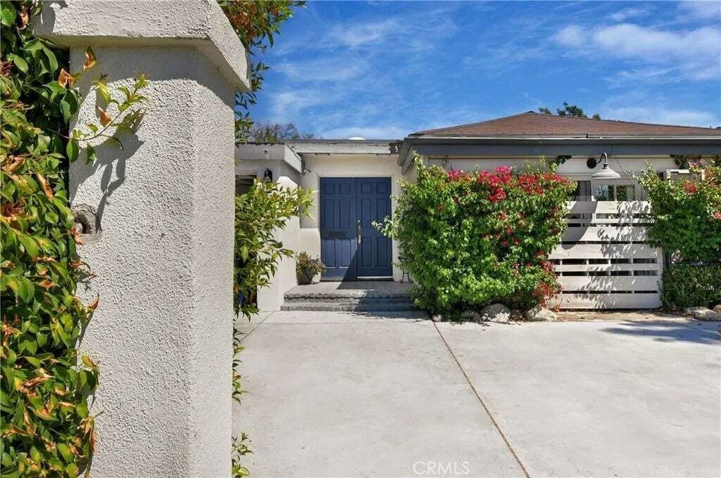 Condo in Los Angeles, California, United States 1 - 18890067