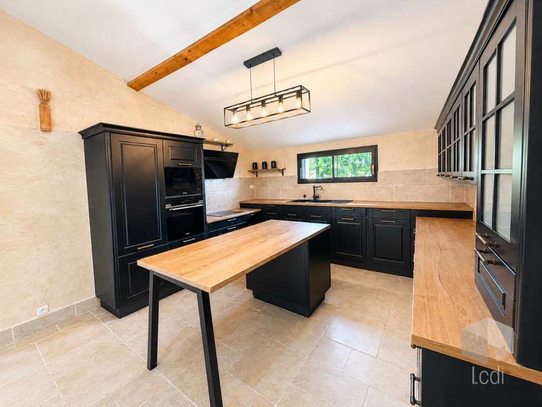 Haus in Charols, Auvergne-Rhone-Alpen, Frankreich 4 - 18880858