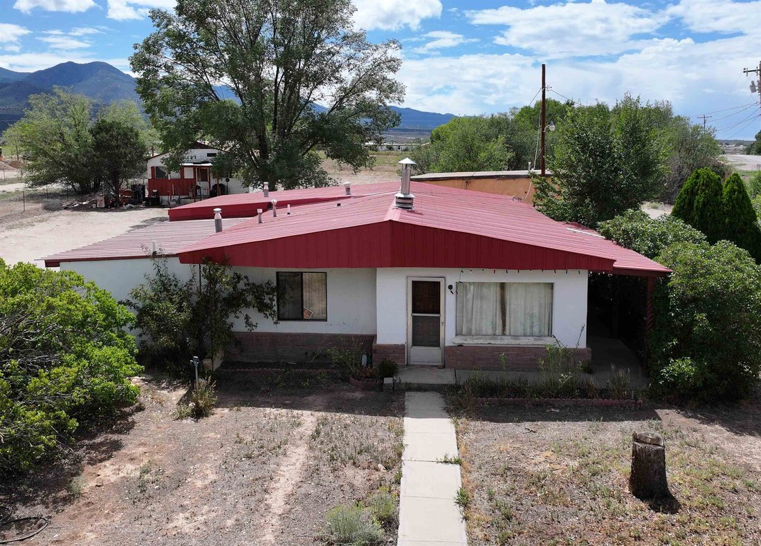 House in Ranchos de Taos, New Mexico, United States 5 - 18888259
