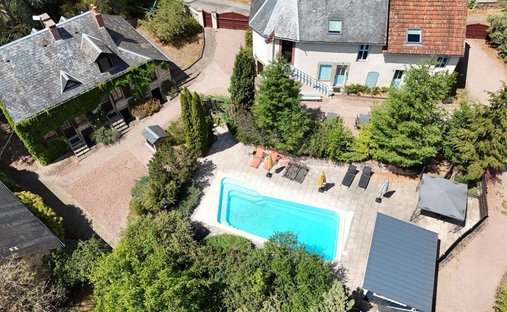 Maison à Chissey-en-Morvan, Bourgogne-Franche-Comté, France 1