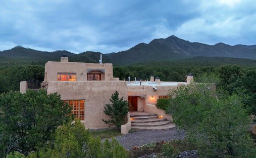 House in Ranchos de Taos, New Mexico, United States 1