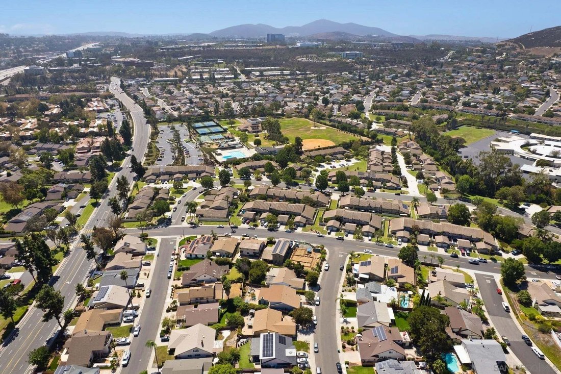 Casa en Rancho Santa Fe, California, Estados Unidos 4 - 18890057