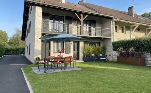 Casa en Ouest, Saint-Genis-Pouilly, Francia 1