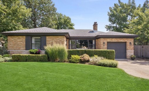 House in Clarendon Hills, Illinois, United States 1