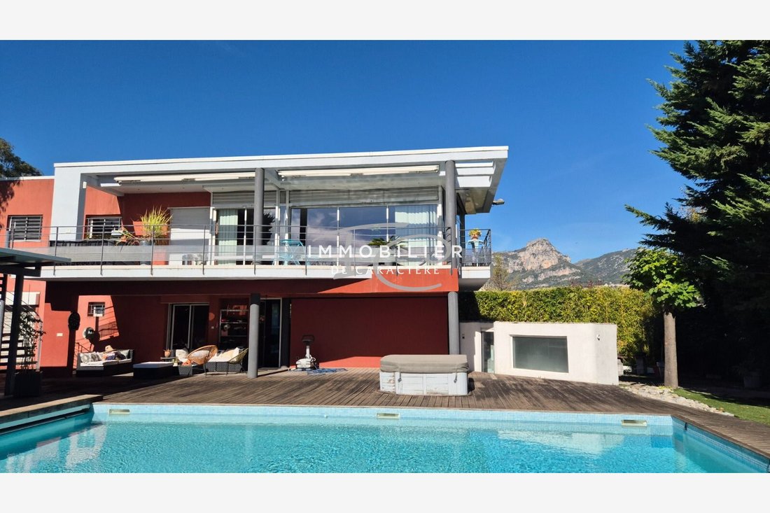 Villa en Plan de Noves, Vence, Francia 1 - 18880039