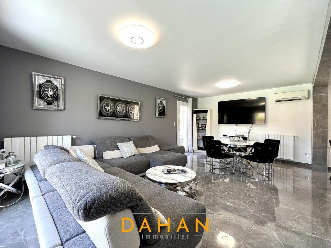 Villa in Les Olives, 13e Arrondissement, Marseille 4 - 18880624