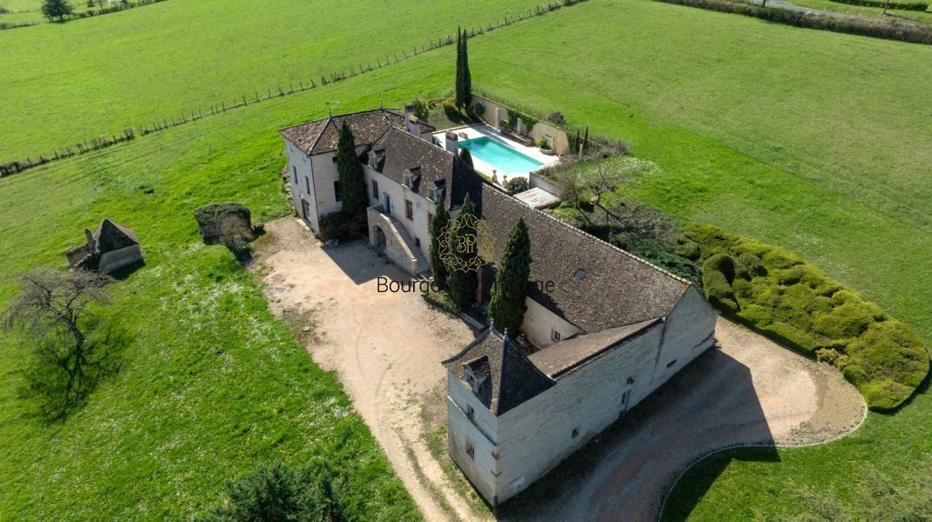 Maison à Centre Ville, Tournus, France 2 - 18882922