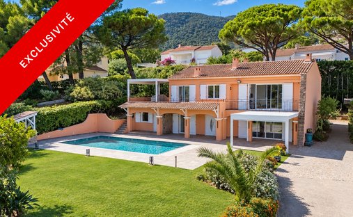 Maison à Nord, Cavalaire-sur-Mer, France 1