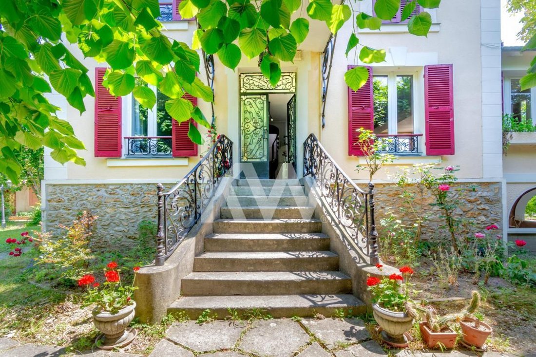 Maison à Chelles, Île-de-France, France 2 - 18884514