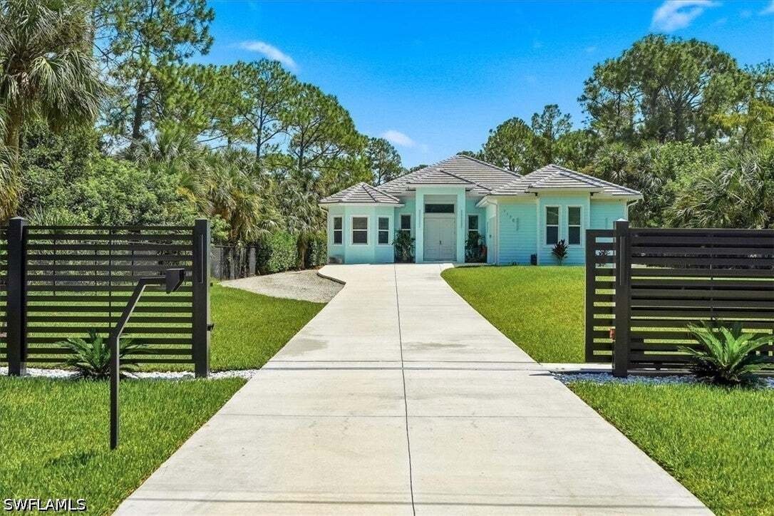House in Naples, Florida, United States 1 - 18878887