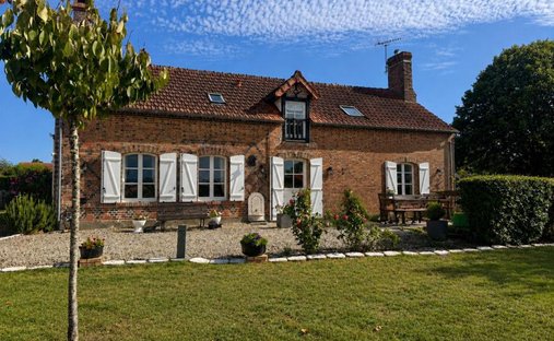 Maisons de campagne à Chaumont-sur-Tharonne, Centre-Val de Loire, France 1