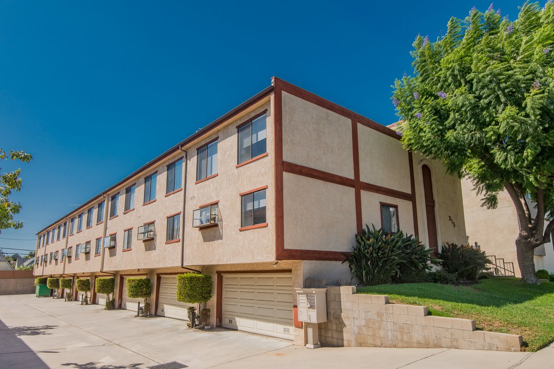 House in Altadena, California, United States 2 - 18884394