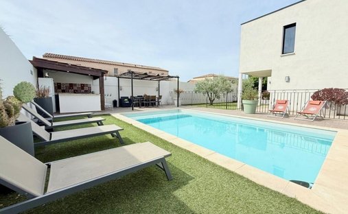 House in Clarensac, Occitania, France 1