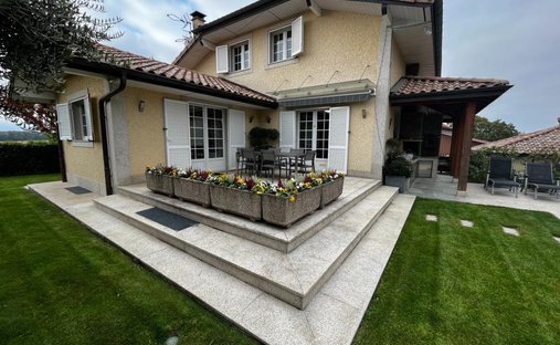 House in Douvaine, Auvergne-Rhône-Alpes, France 1