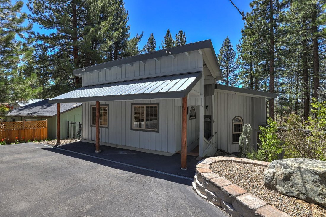 Casa a South Lake Tahoe, California, Stati Uniti 3 - 18888156