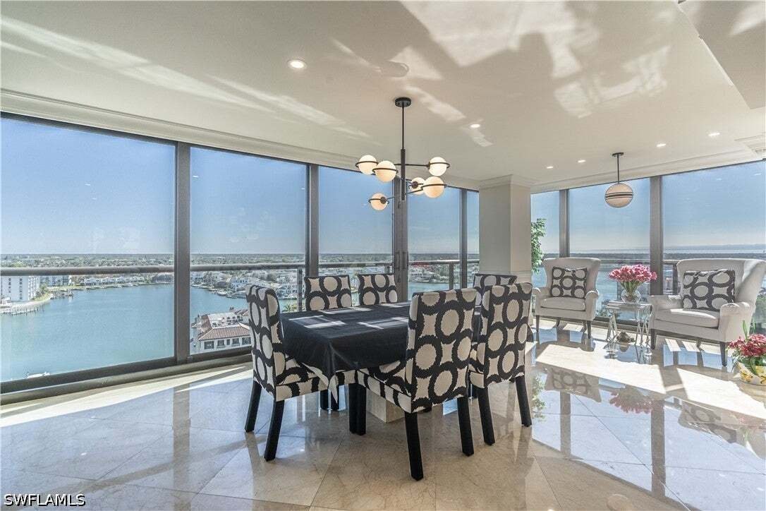 Condo in Naples, Florida, United States 5 - 18889639