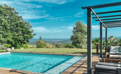 Maison à Montfuron, Provence-Alpes-Côte d'Azur, France 1