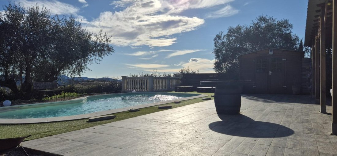 Villa in Le Tignet, Provence-Alpes-Côte d'Azur, Frankreich 2 - 18884605