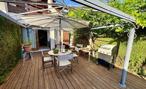 Haus in Prévessin-Moëns, Auvergne-Rhone-Alpen, Frankreich 1