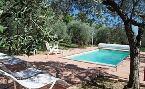 Villa en La Motte-d'Aigues, Provenza-Alpes-Costa Azul, Francia 1