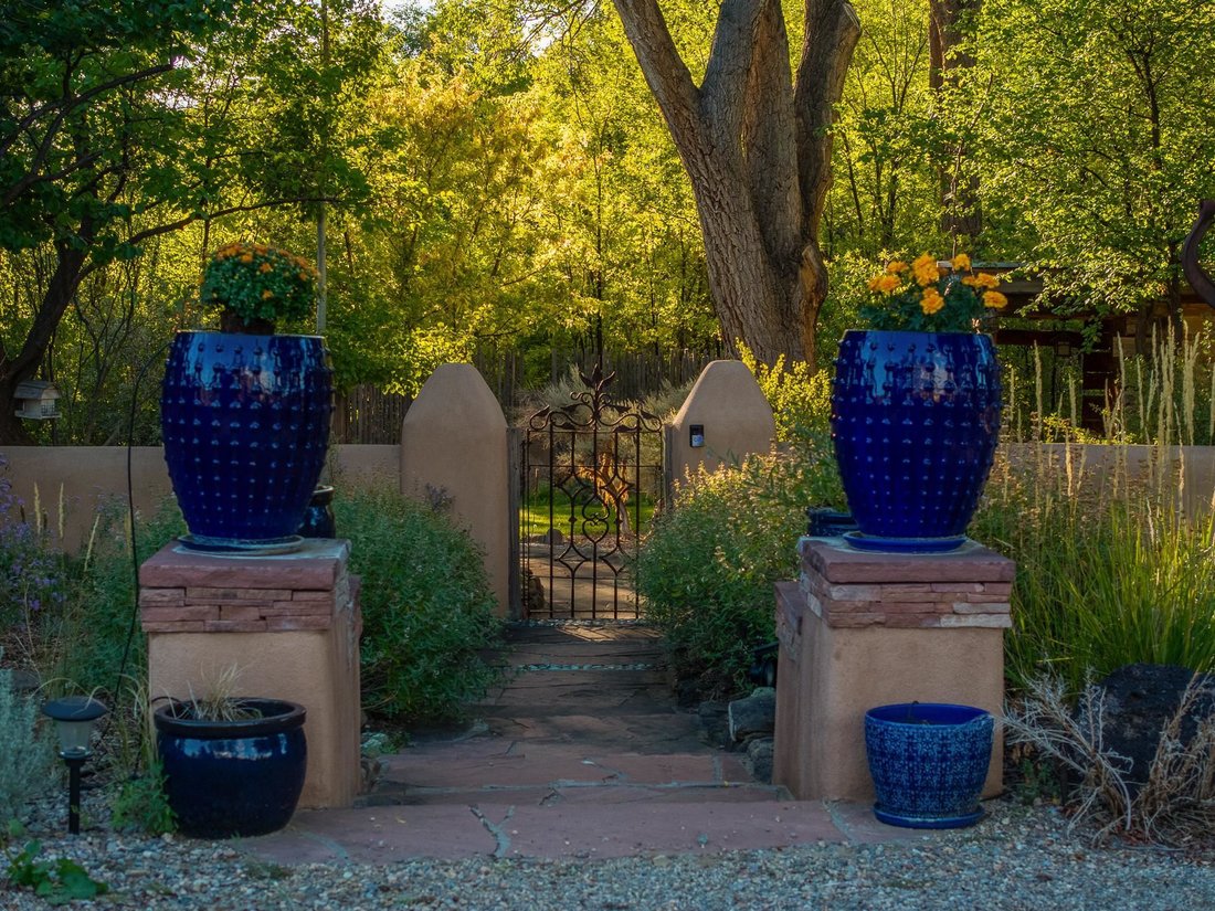 House in Taos, New Mexico, United States 3 - 18888407