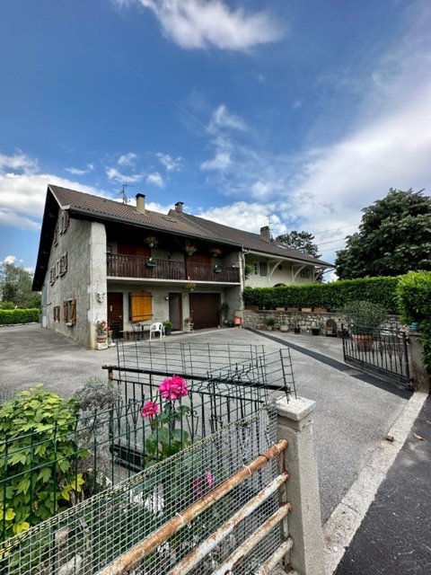 Casa en Ouest, Saint-Genis-Pouilly, Francia 2 - 18885183