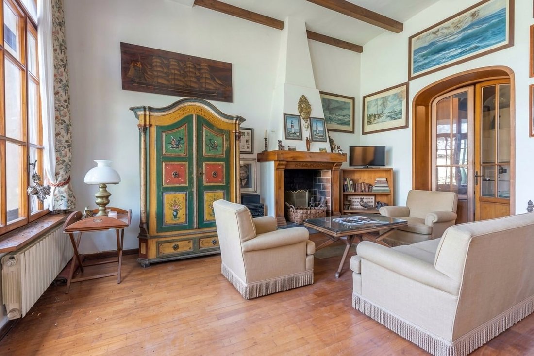 Villa in Centro Storico, Viareggio, Tuscany 4 - 18878646