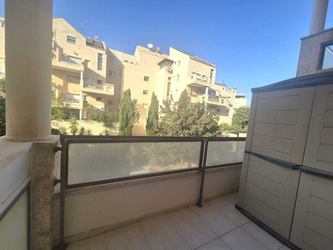 Apartment in Jerusalem, Jerusalem District, Israel 3 - 18878759