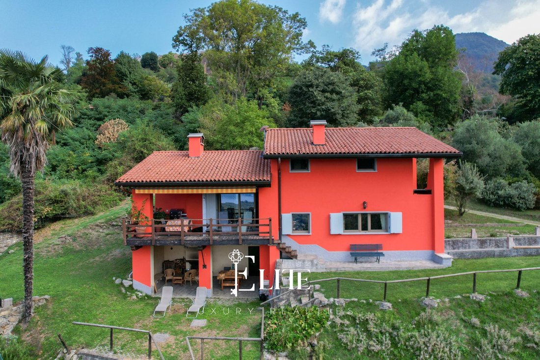 Villa in Laveno-Mombello, Lombardei, Italien 2 - 18878777