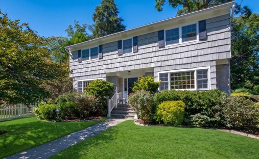 House in Village of Pelham, New York, United States 1