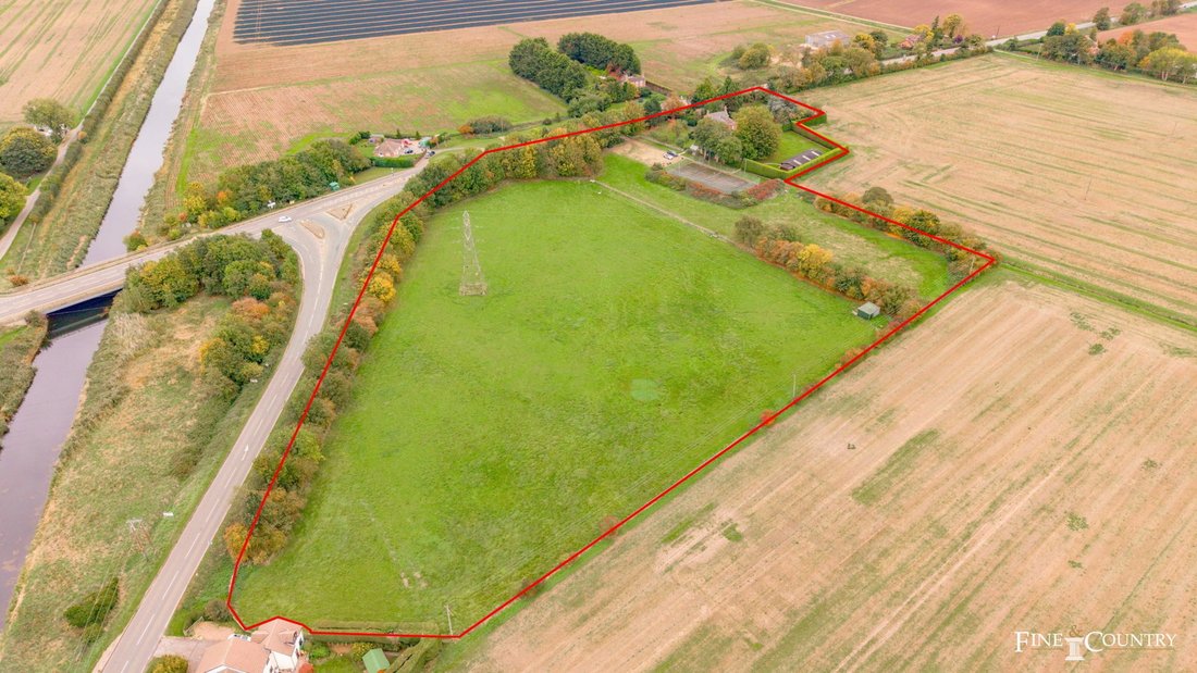 House in Greater Lincolnshire, England 2 - 16482068