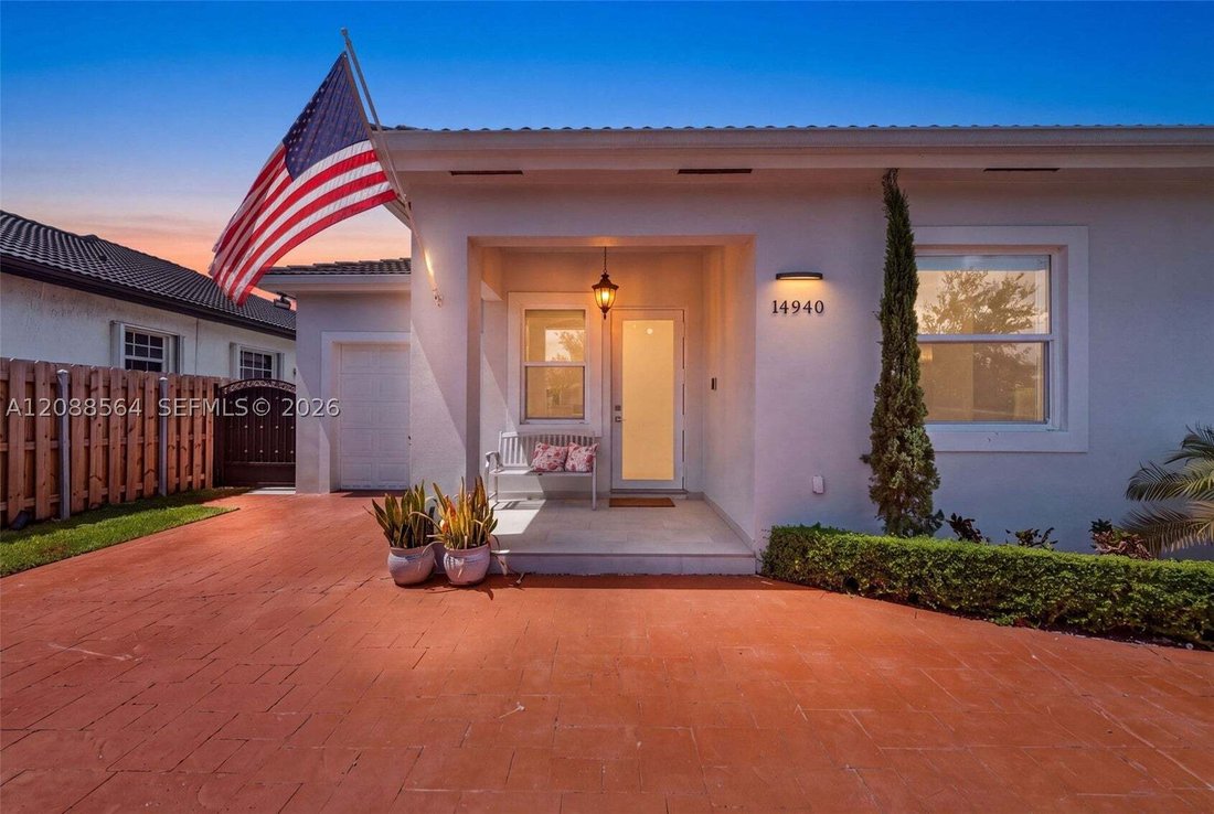 Maison à Miami Lakes, Floride, États-Unis 3 - 18893871