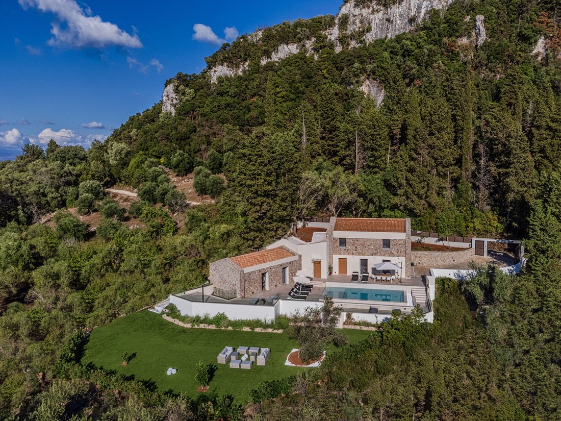 Estate in Corfu, Peloponnese, Western Greece and the Ionian, Greece 4 - 18893443