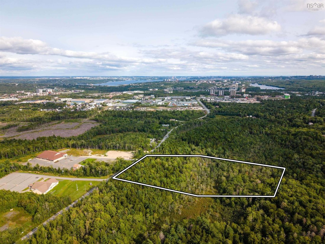 Land in Bedford, Nova Scotia, Kanada 1 - 18894234