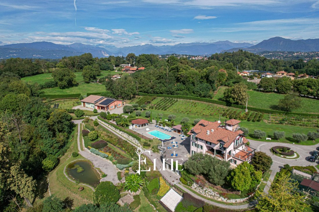 Villa in Bardello mit Malgesso und Bregano, Lombardei, Italien 3 - 18894301