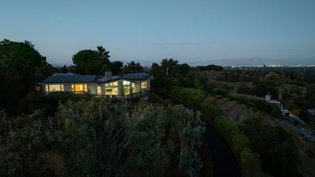 Casa a Los Altos Hills, California, Stati Uniti 3 - 18889264