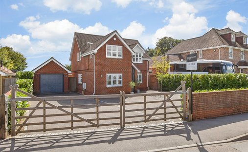 House in Shepherdswell (Shepherdswell with Coldred), Shepherdswell, England 1