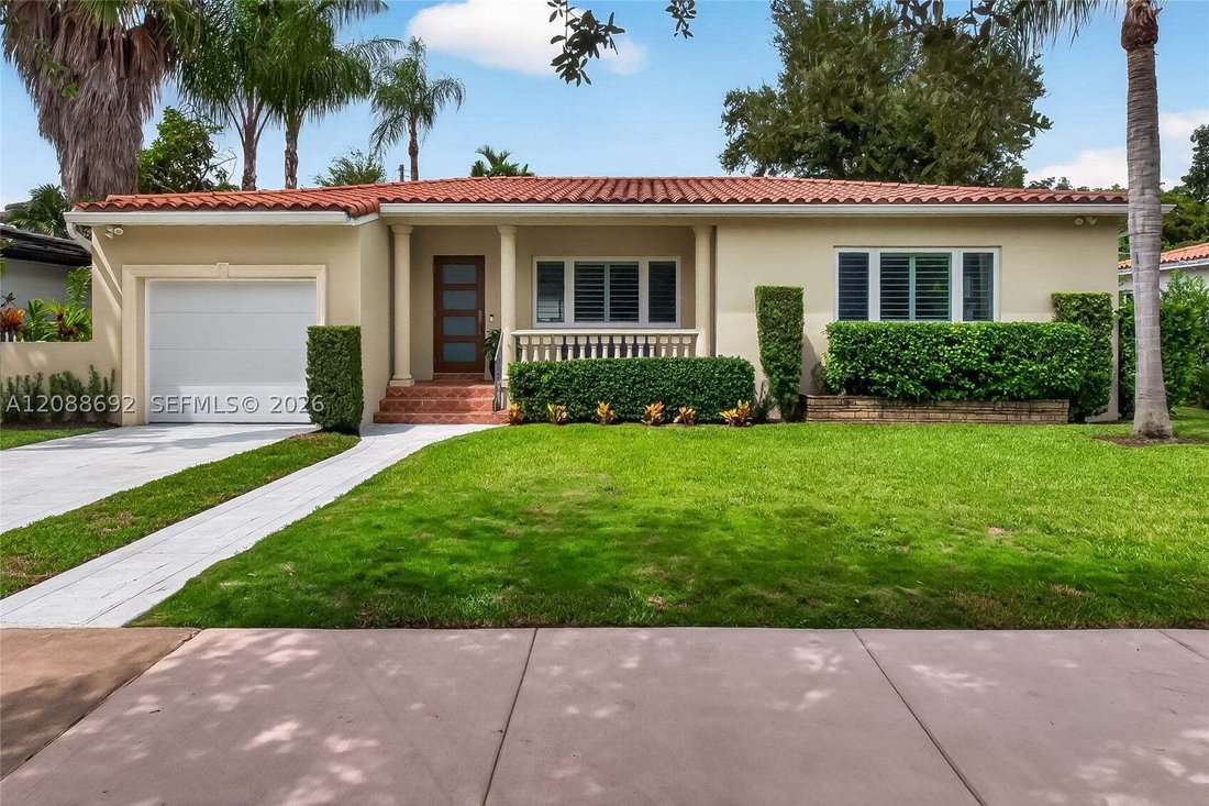 Haus in Coral Gables, Florida, Vereinigte Staaten 1 - 18893816