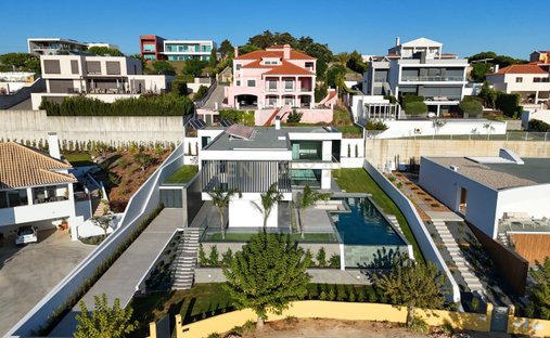 Villa in Turcifal, Lisbon, Portugal 1