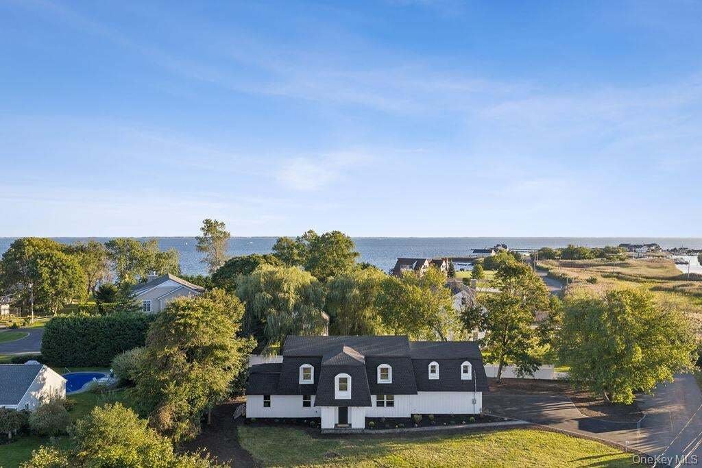 Casa a Bayport, New York, Stati Uniti 1 - 18893192