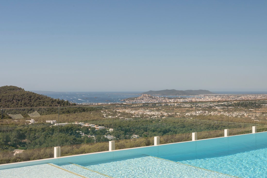 Villa in Can Furnet, Santa Eulària des Riu, Balearische Inseln 2 - 18893356