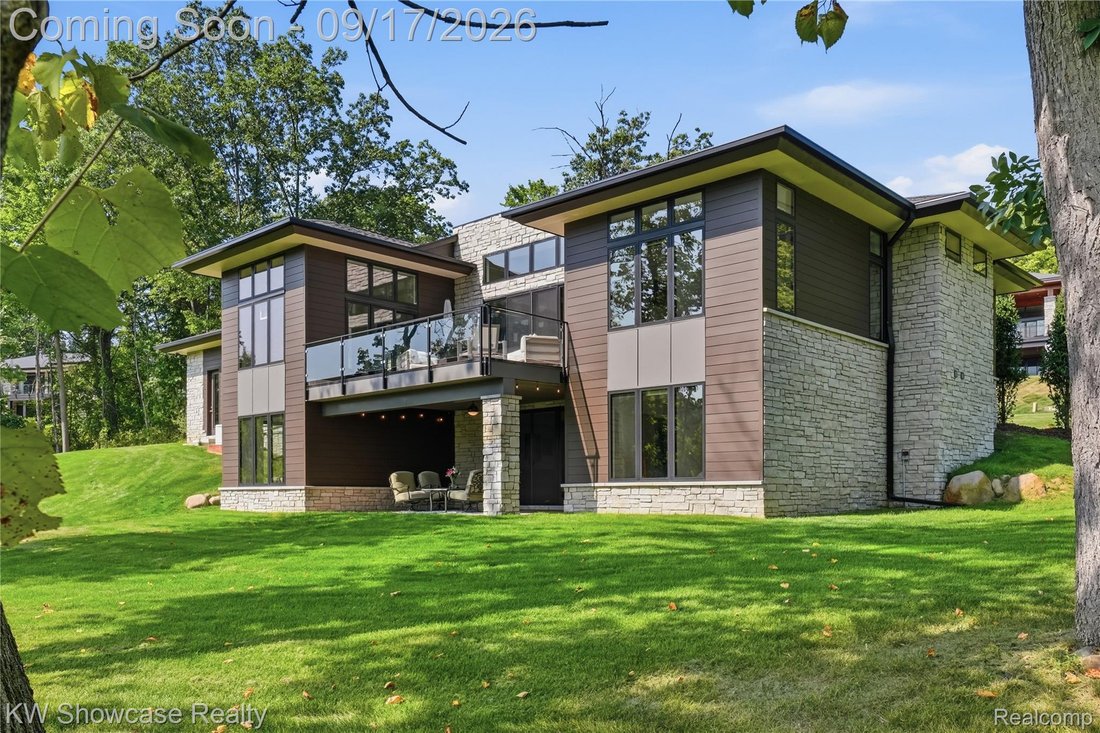 Casa a Highland Charter Township, Michigan, Stati Uniti 4 - 18893828