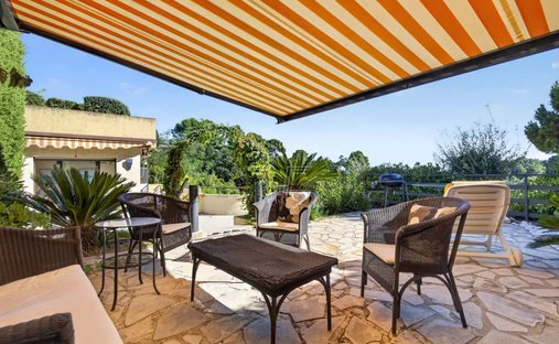 Apartment in Mougins, Provence-Alpes-Côte d'Azur, France 1