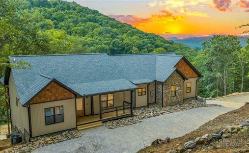 House in Fleetwood, North Carolina, United States 1