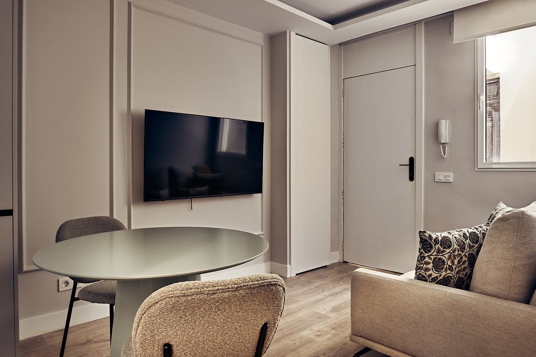 Appartamento a Retiro, Madrid, Spagna 2 - 18894388