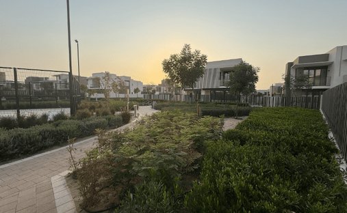 Villa en Aldea de Jebel Ali, Dubái, Emiratos Árabes Unidos 1