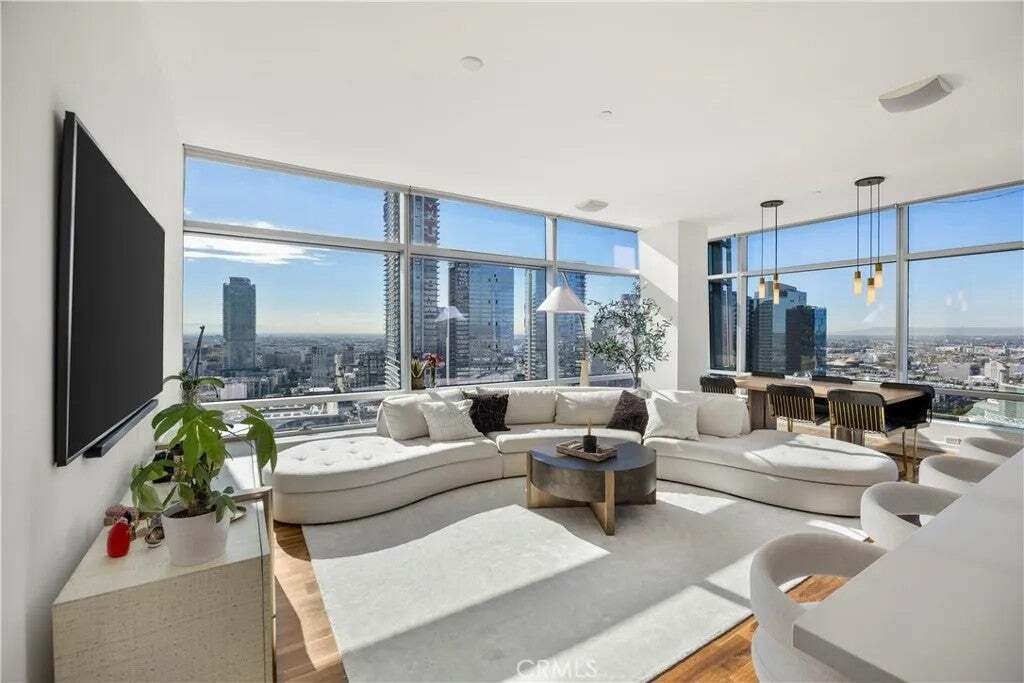 Condo in Los Angeles, California, United States 1 - 18893919
