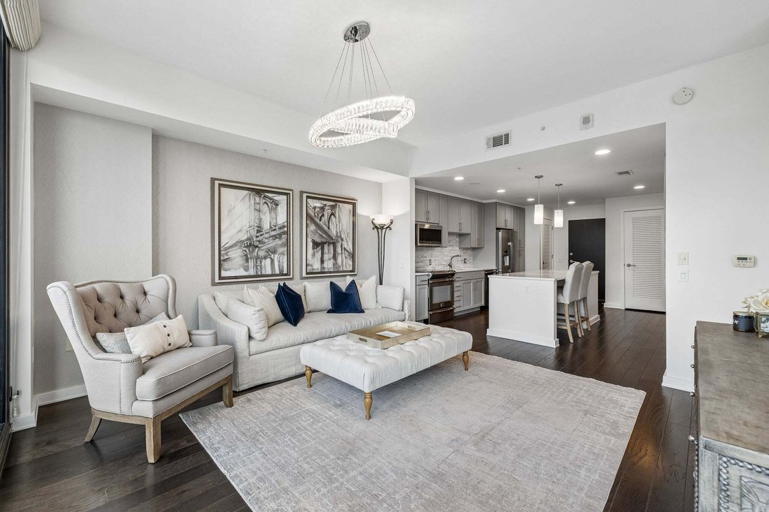 Condo in Nashville, Tennessee, United States 1 - 18893431