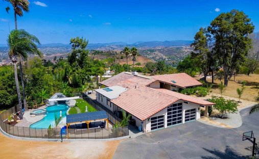 House in Bonsall, California, United States 1